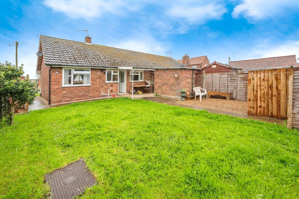 Property photo 3 of 15