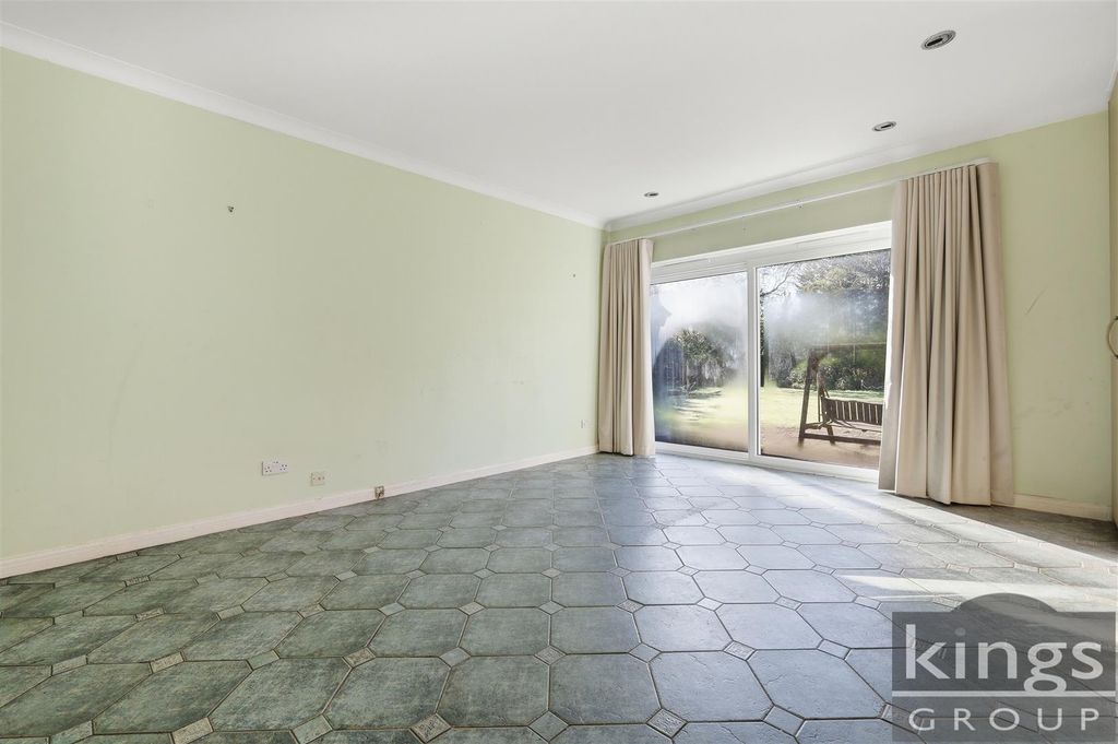 Additional image 16 of 6 bed detached house for saleHarlow Common, Harlow CM17