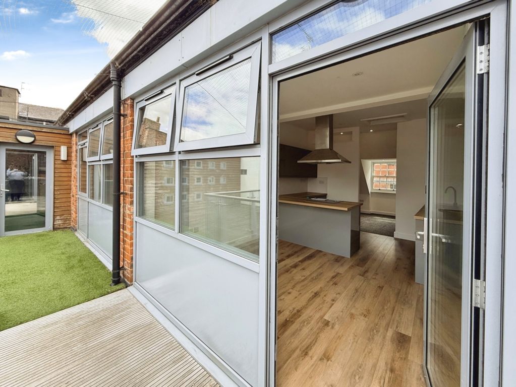 Property photo 3 of 14 Pbox-Img.Jpg