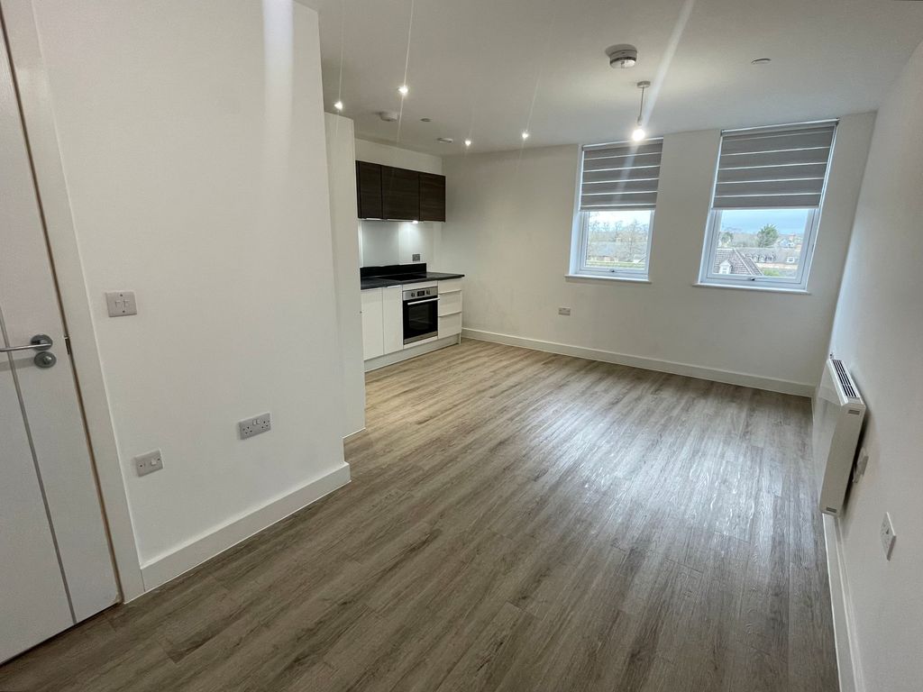 Property photo 2 of 6 Living Area