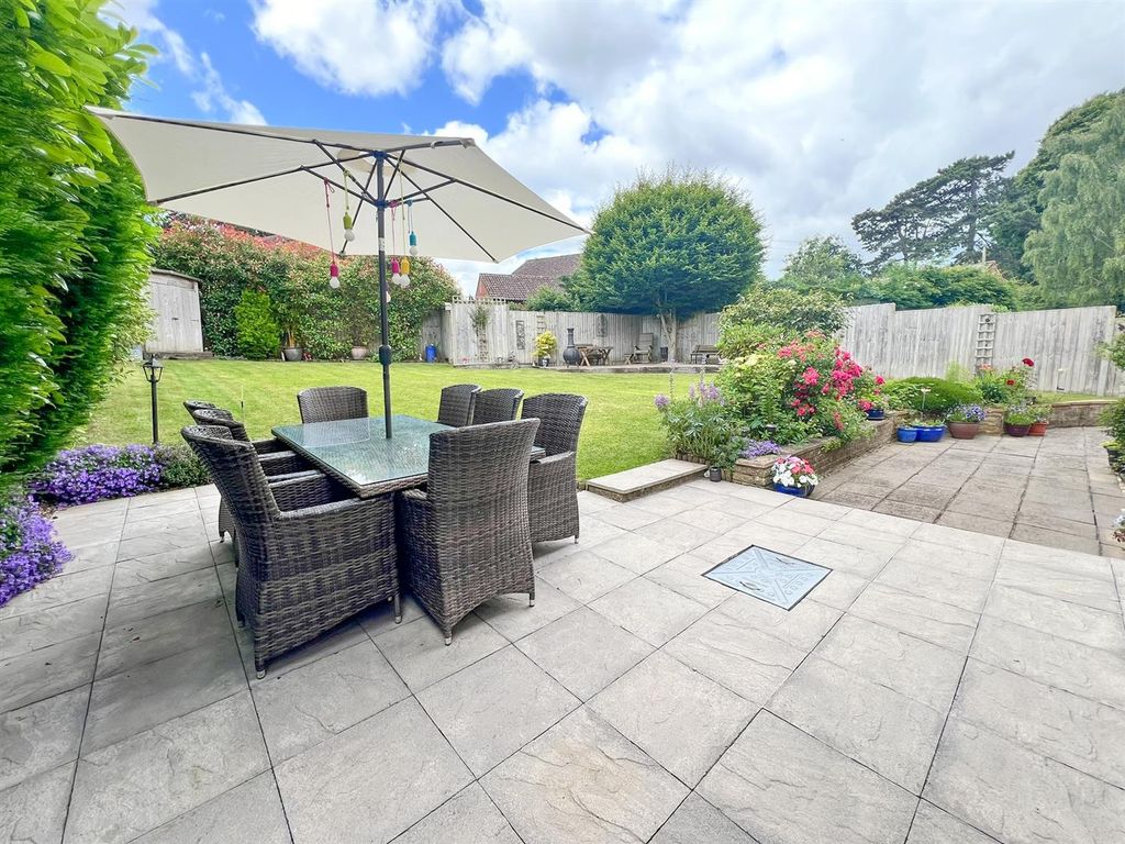 Property photo 3 of 22