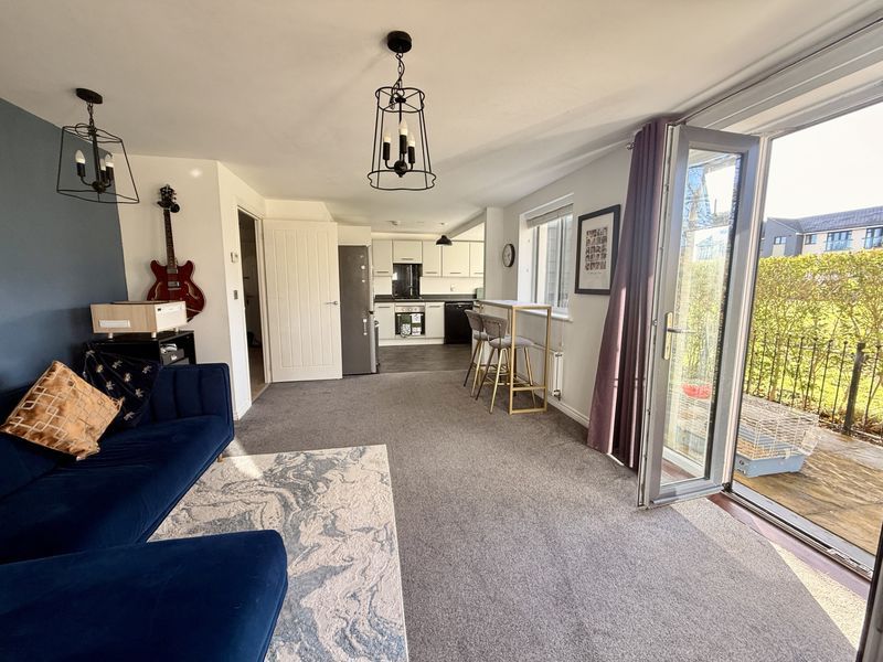 Property photo 3 of 12 Photo 9