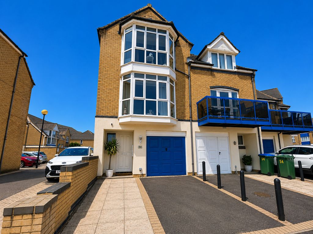 Additional image 6 of 4 bed town house for saleAtlantic Close, Ocean Village, Southampton SO14