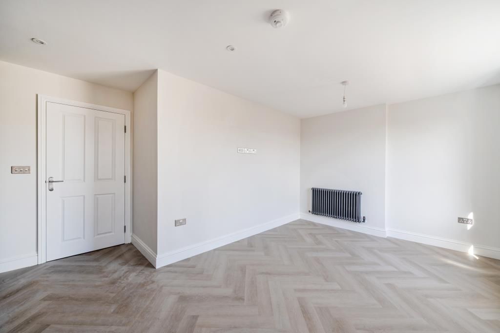 Property photo 2 of 16 Reception