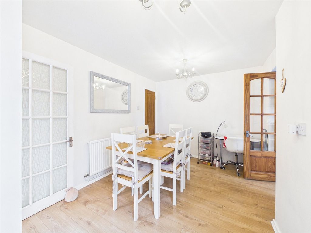 Property photo 3 of 19 Picture No. 19