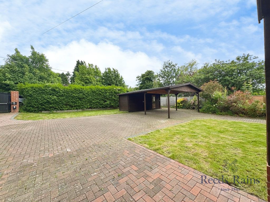 Additional image 32 of 5 bed detached house for saleThe Avenue, Medburn, Newcastle Upon Tyne, Northumberland NE20