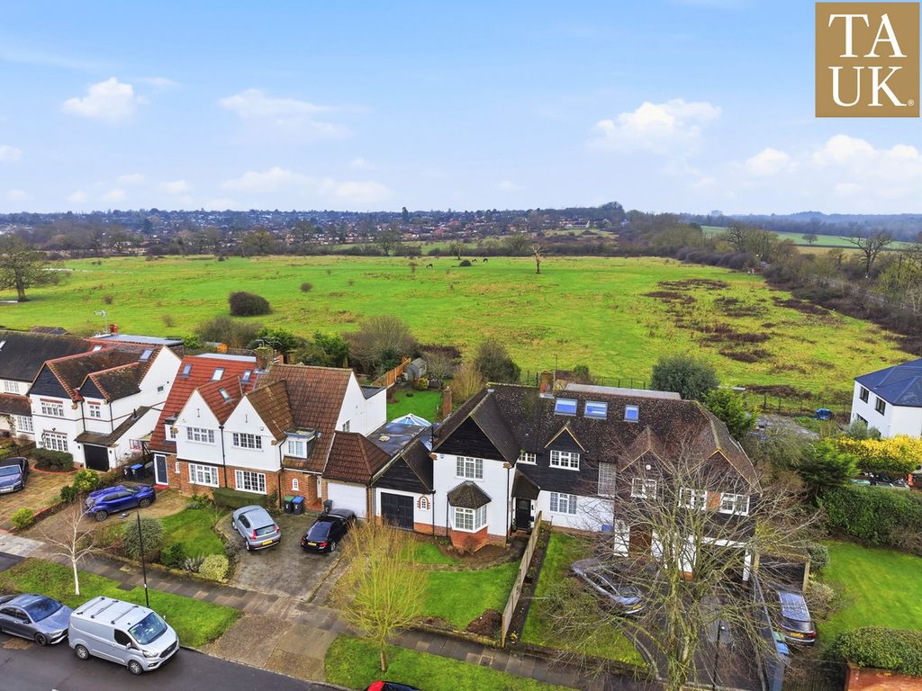 Property photo 3 of 29