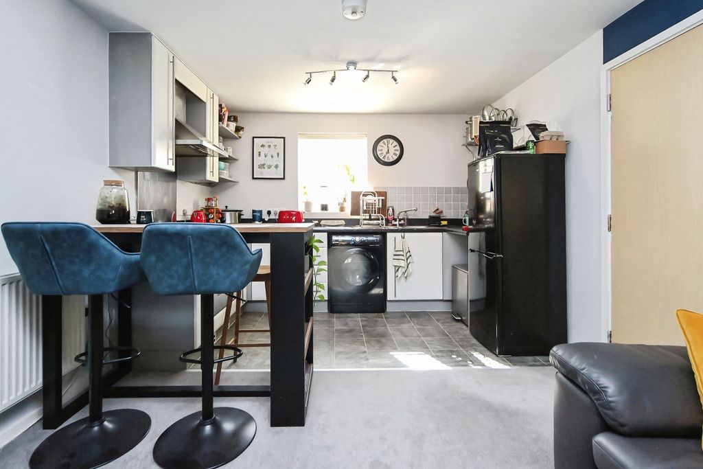 Property photo 2 of 16 Open Plan Living Area