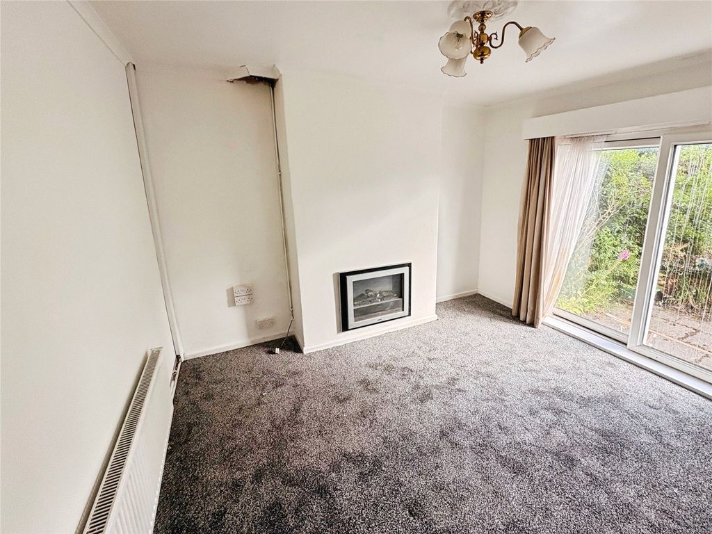 Property photo 2 of 6 Dining Room