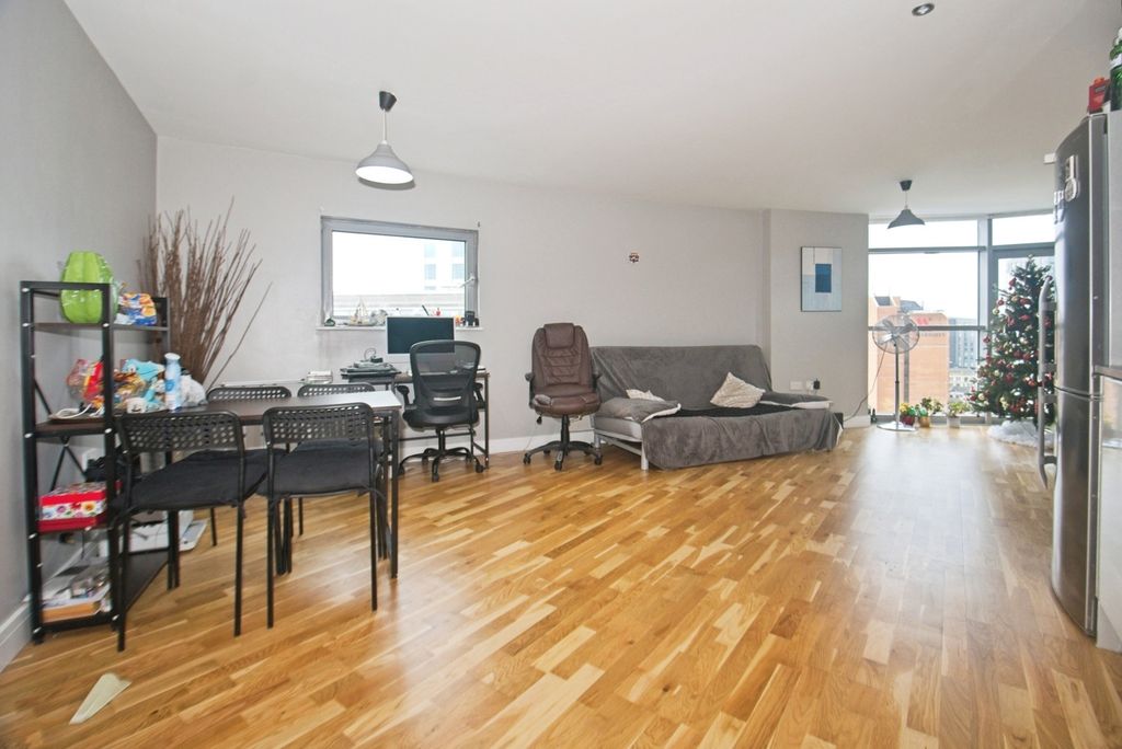 Property photo 1 of 14 Living/Dining Area