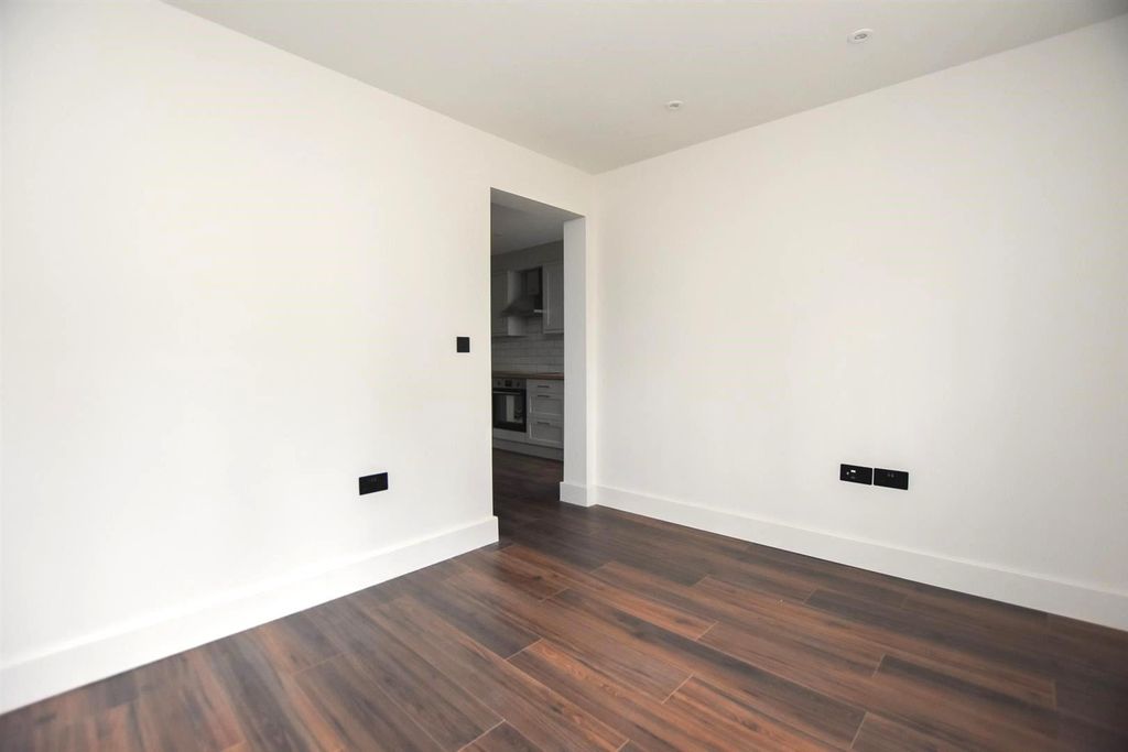 Property photo 3 of 13 Living Room