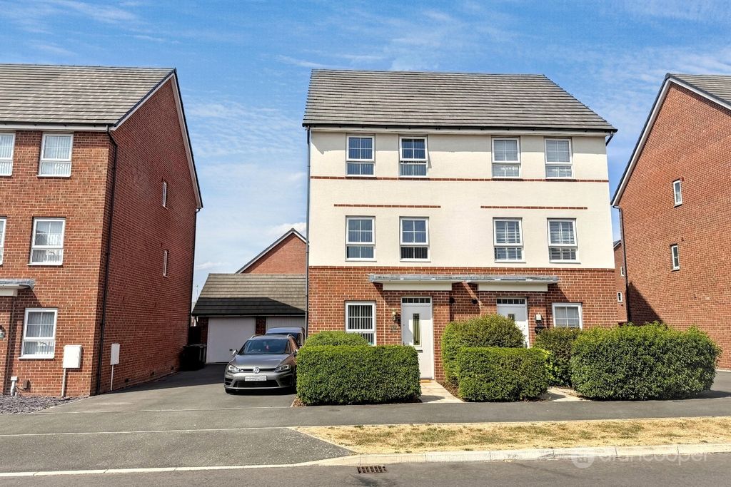 Property photo 1 of 21 5364942