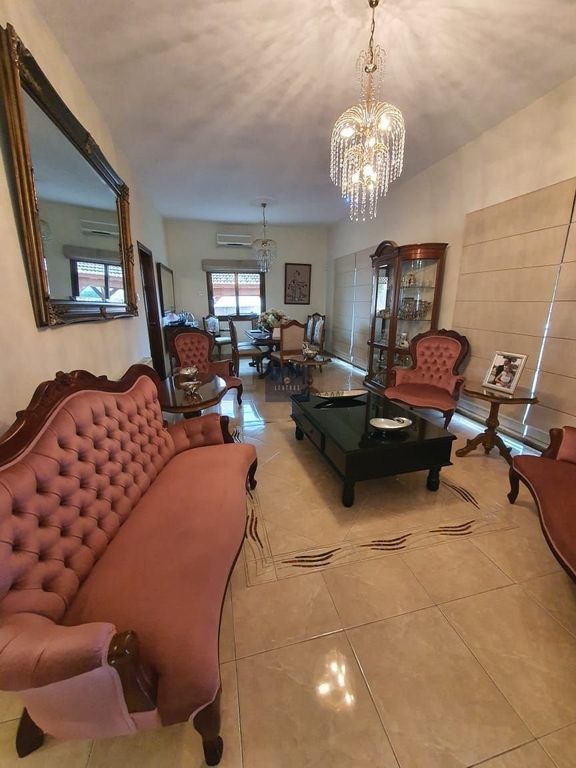 Property photo 3 of 39