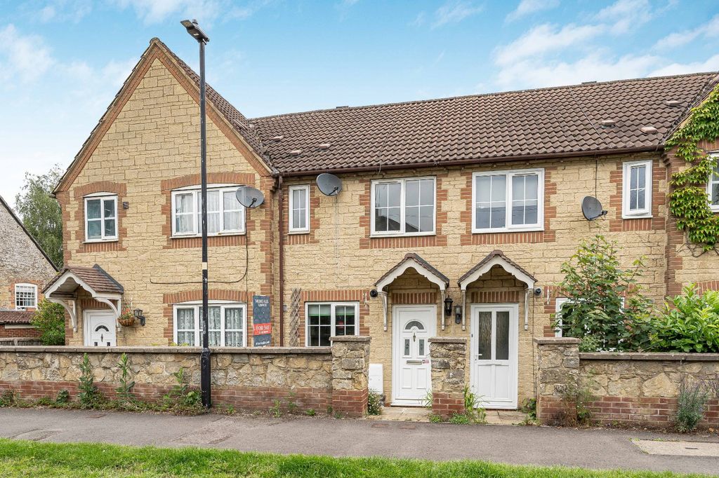 Property photo 1 of 10 Picture No. 02