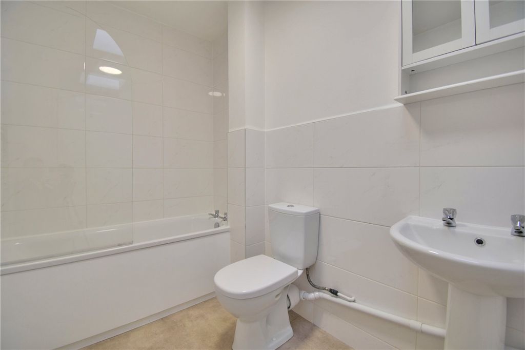 Property photo 3 of 7 Picture No. 09