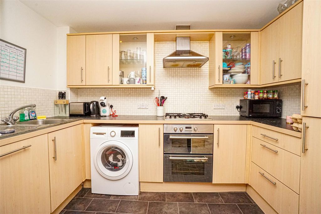 Property photo 3 of 12 Dsc08445.Jpg