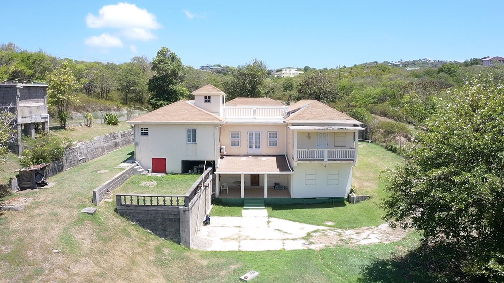 Property photo 2 of 16