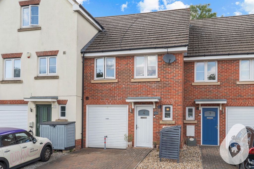 Property photo 1 of 18 5557670