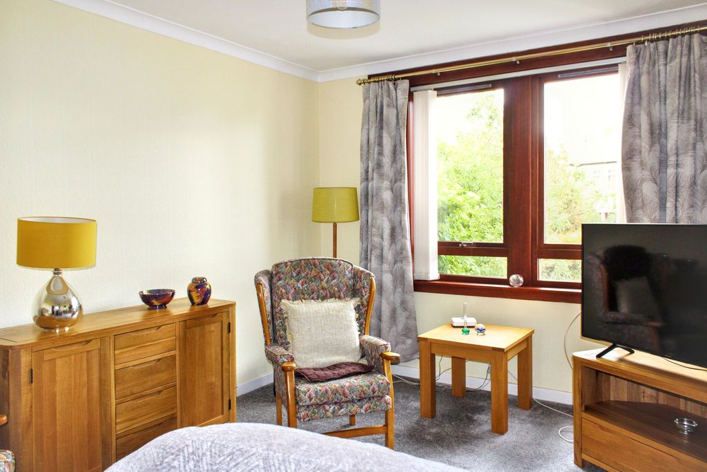 Property photo 2 of 13 Photo 7