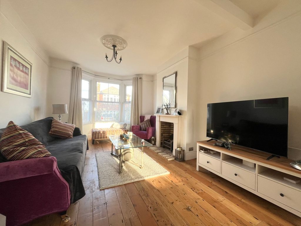 Property photo 2 of 13 Lounge View 1