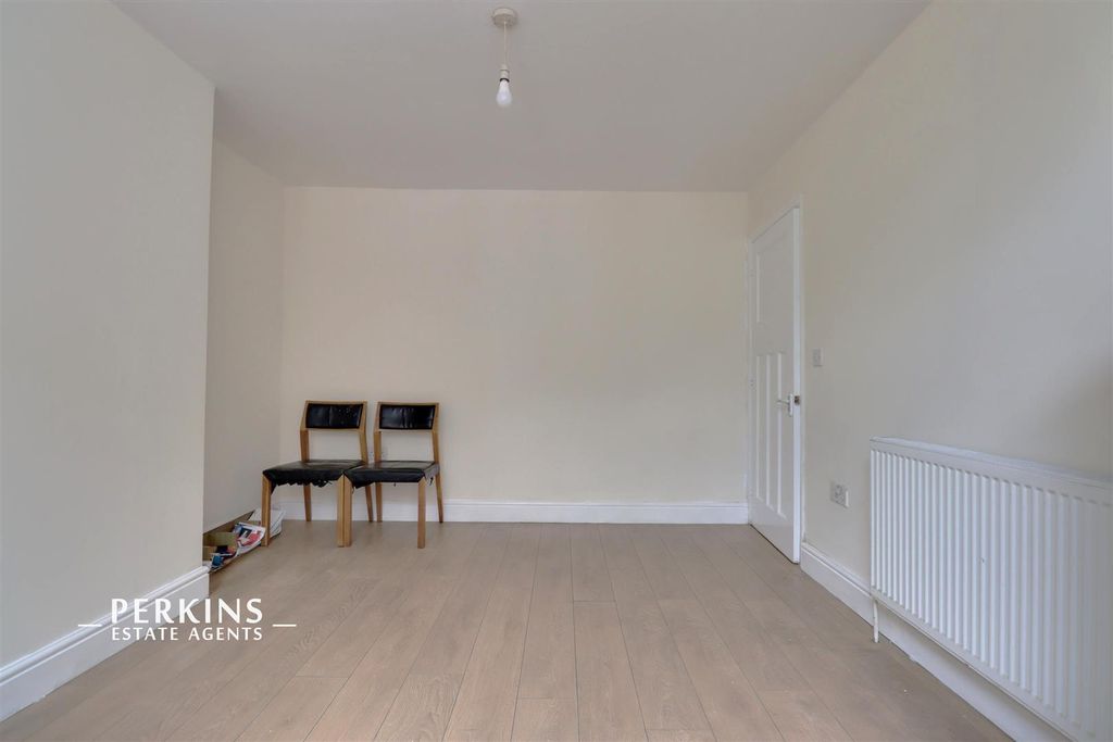 Property photo 2 of 11 Rec.Jpg