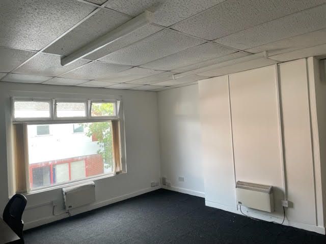 Property photo 2 of 4