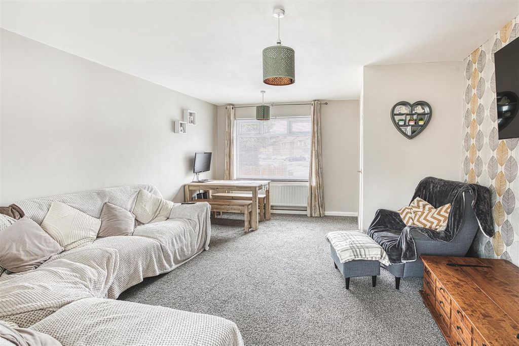 Property photo 3 of 13 2026-02-03 09.24.35-1_Hdr.Jpg