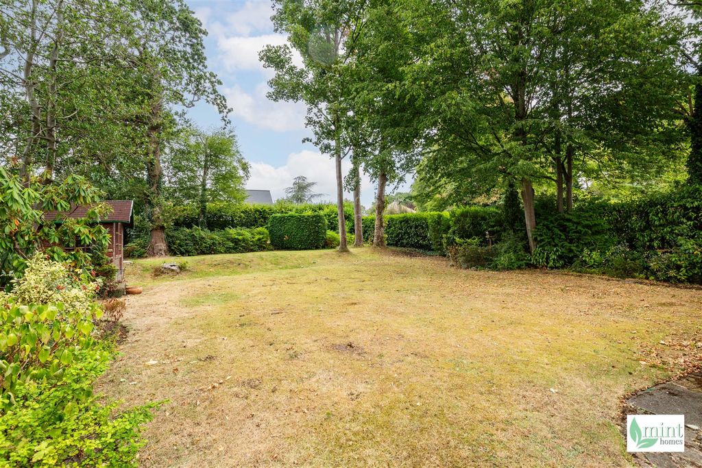 Property photo 2 of 25 Burwood Road (Watermark)-36.Jpg