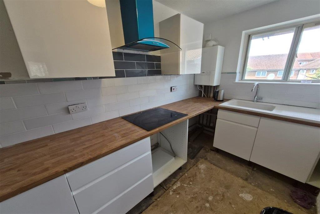 Property photo 3 of 3 Kitchen