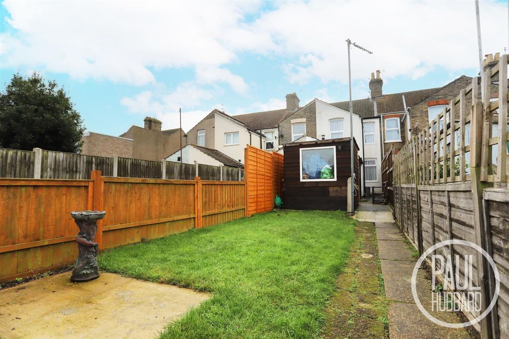 Property photo 1 of 12 Img_0989.Jpg