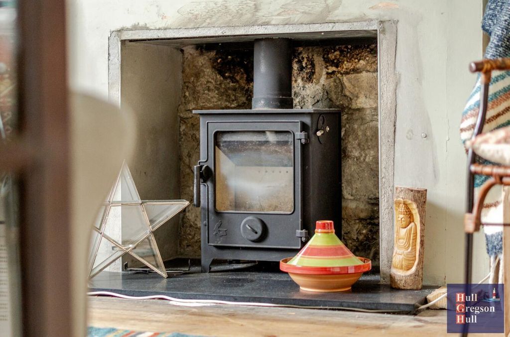 Property photo 2 of 21 9F07A32B-8Aad-4207-Bf9B-B0Ef61Bc70F1.Jpg