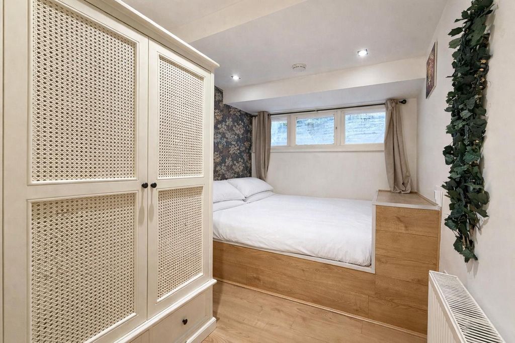 Property photo 3 of 6 Chatgpt Image Feb 9, 2026, 10_27_02 Am.Png