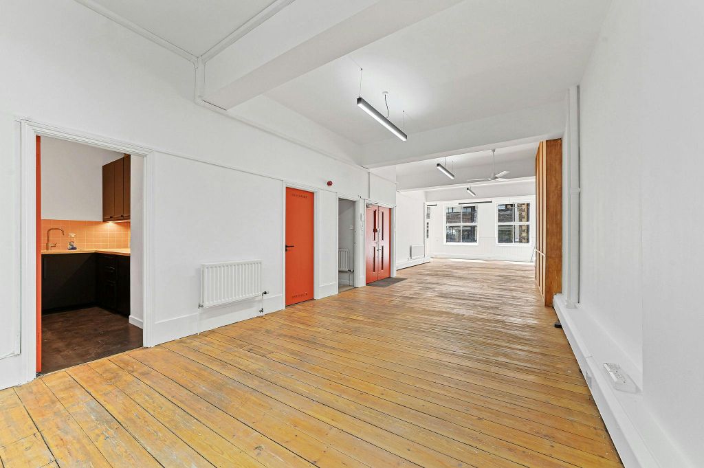 Property photo 2 of 7 MD-Bc-65-67Leonardstreet-8.Jpg
