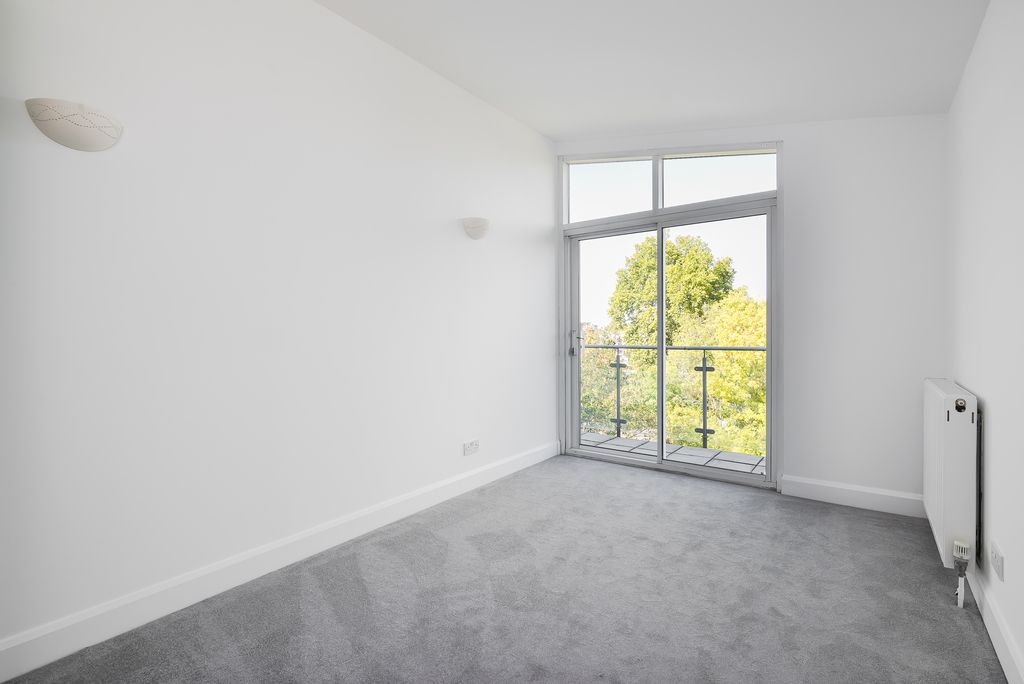 Property photo 2 of 4
