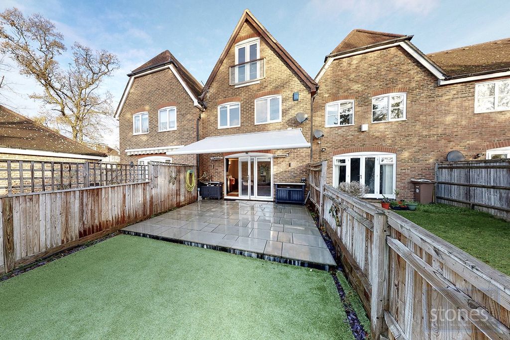 Property photo 3 of 22 Picture No. 23