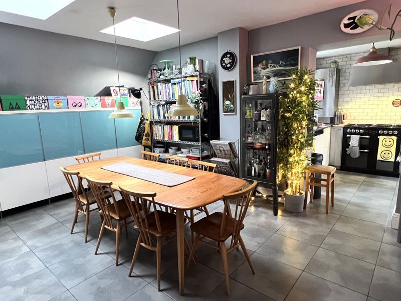 Property photo 2 of 36 Photo 7