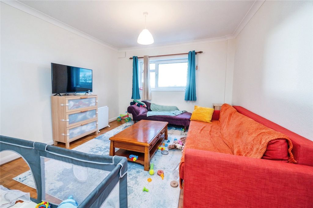 Property photo 3 of 16 Picture No. 31