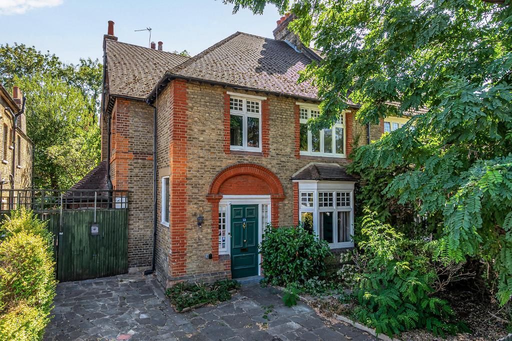 Property photo 1 of 16