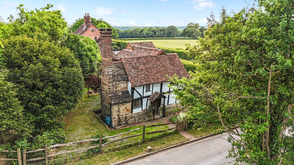 Property photo 1 of 34