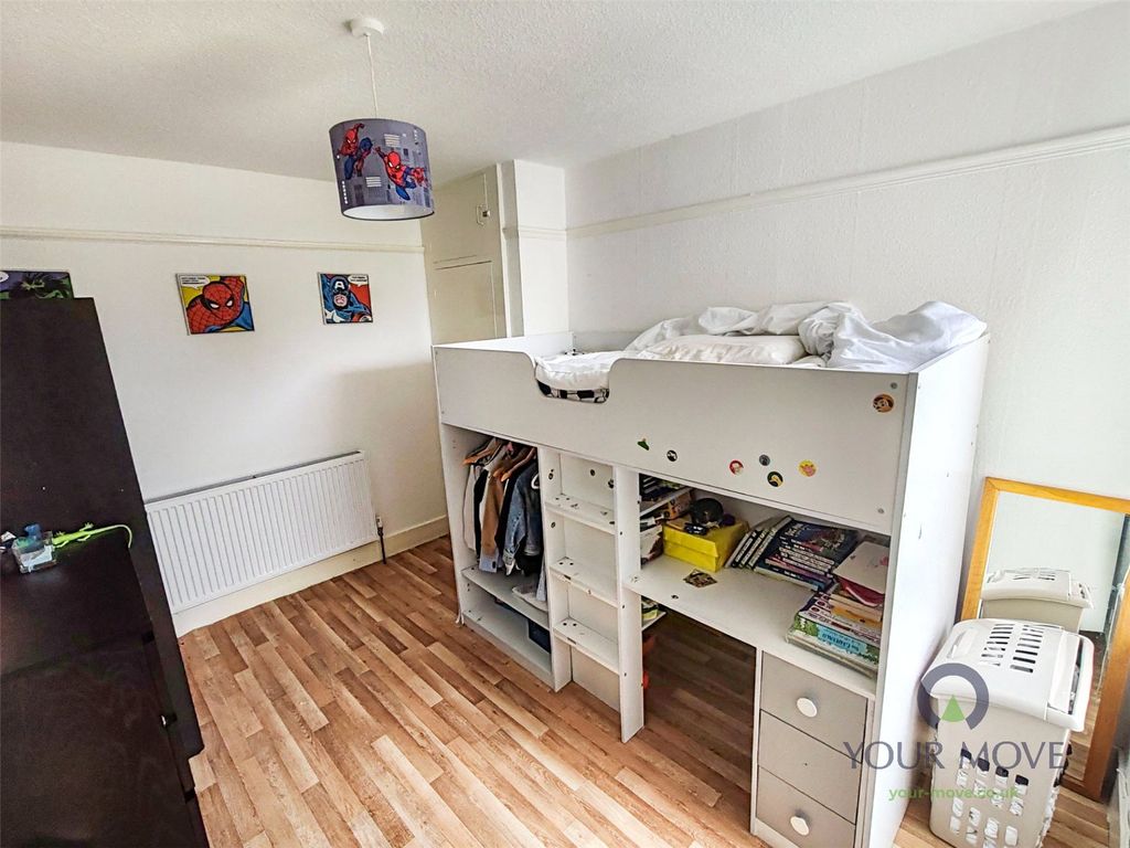 Property photo 3 of 8 Droom Two