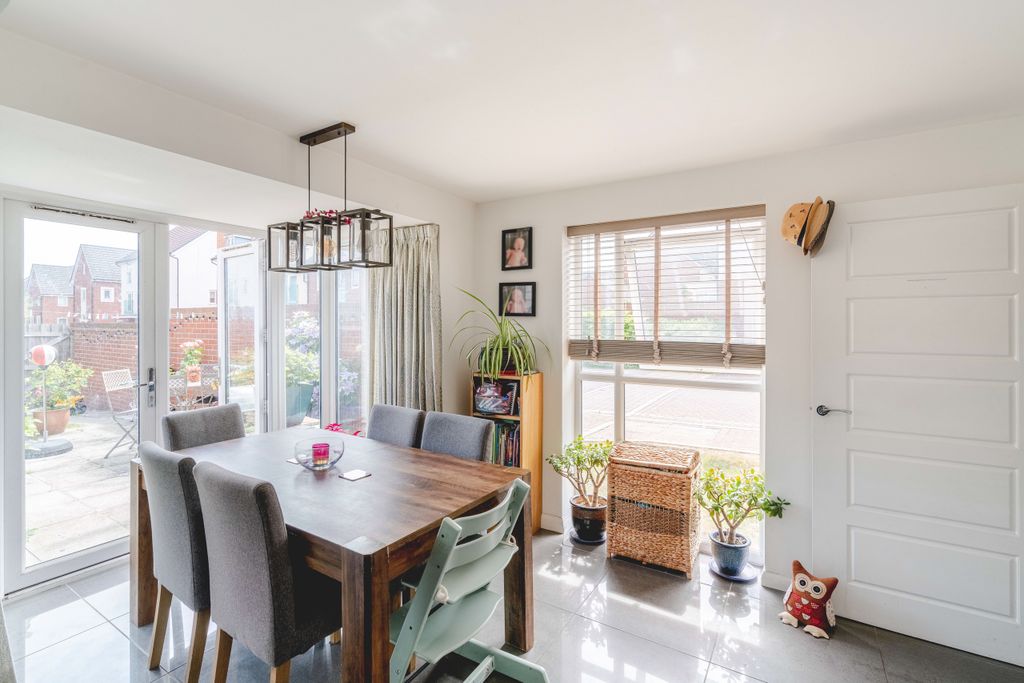 Property photo 2 of 30 2