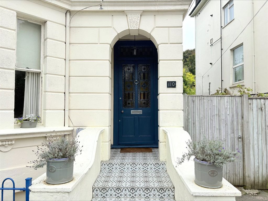 Property photo 1 of 19 Picture No. 23