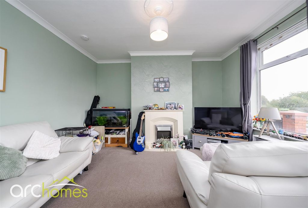 Property photo 2 of 13 Dsc01356-Edit.Jpg