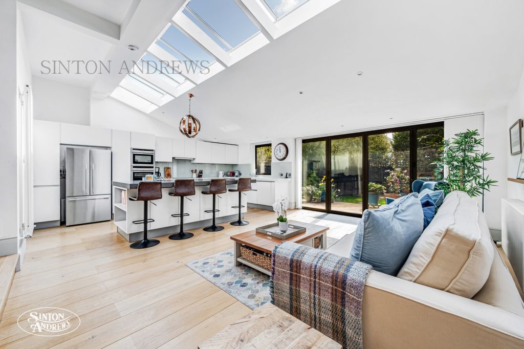 Property photo 3 of 23 Photo 3