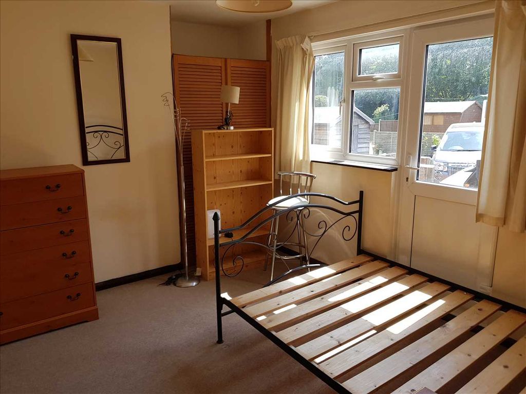 Property photo 2 of 4