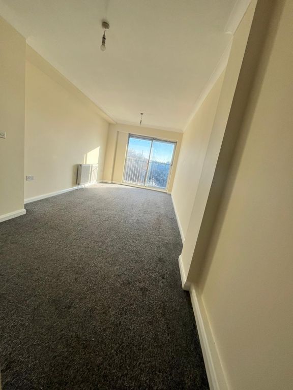 Property photo 1 of 6 1 Bedroom Apartment For Rent