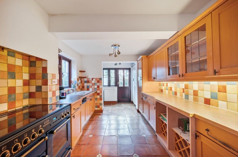 Property photo 3 of 18