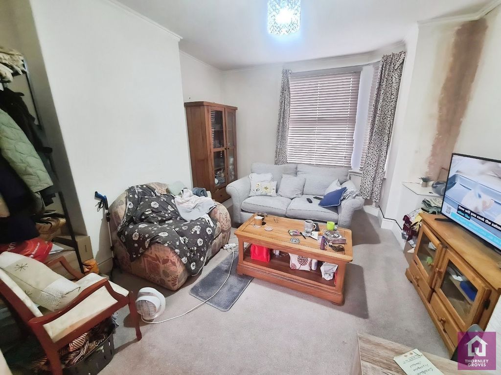 Property photo 2 of 13 Picture No. 19