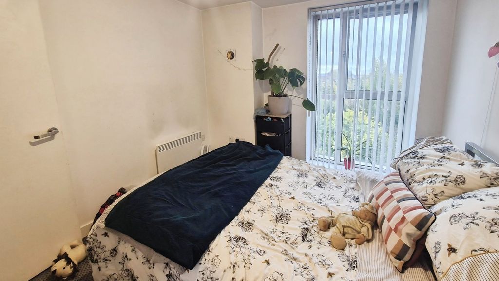 Property photo 2 of 8 Picture No. 07