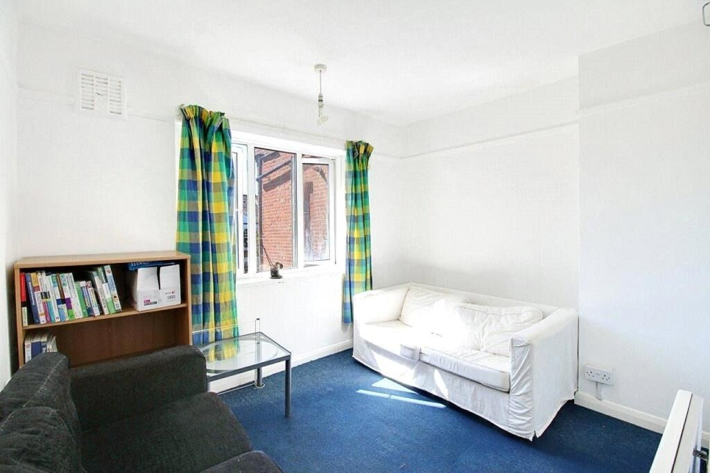 Property photo 2 of 6 1585534
